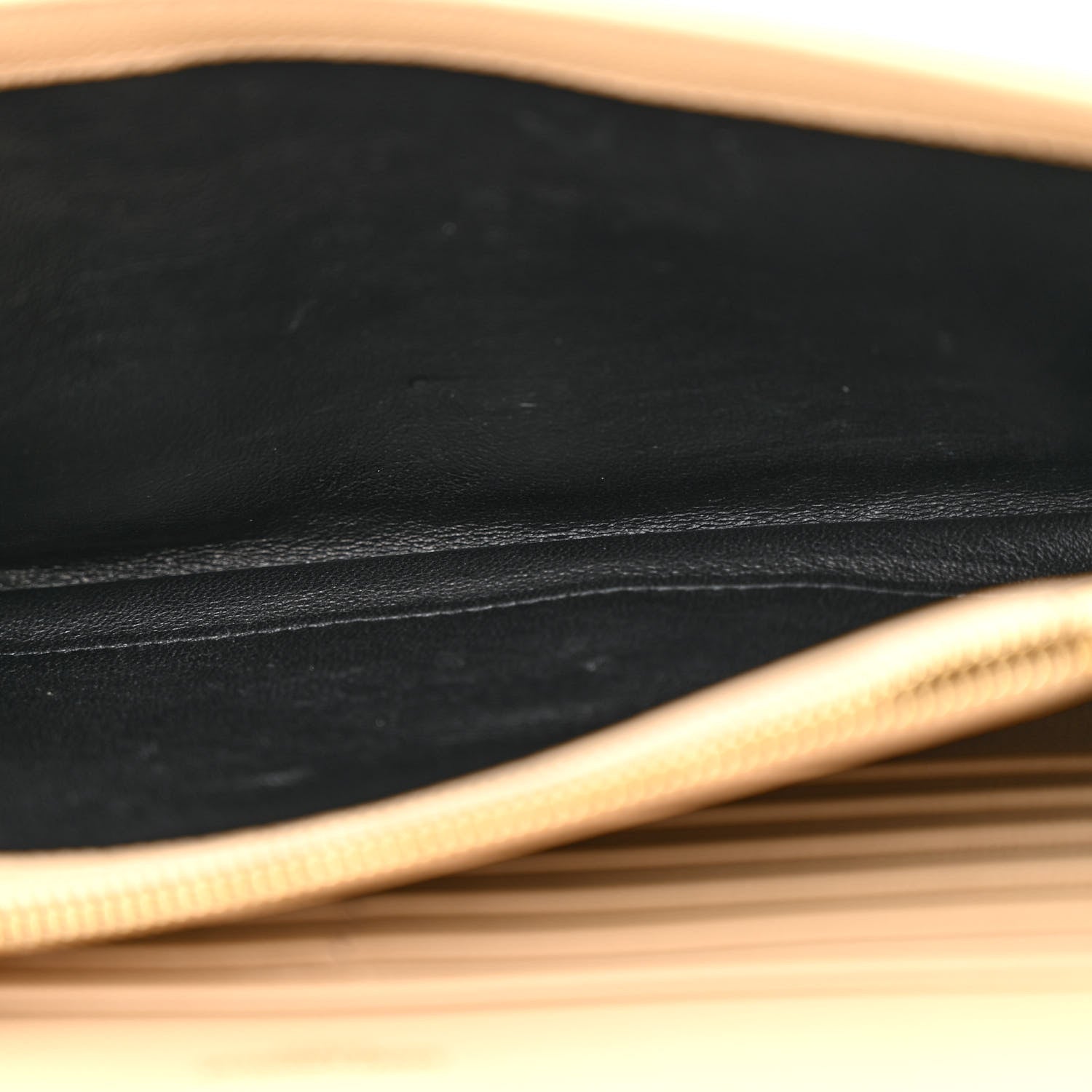 Saint Laurent Grain De Poudre Matelasse Chevron Monogram Chain Wallet Nude Powder 5 of 14