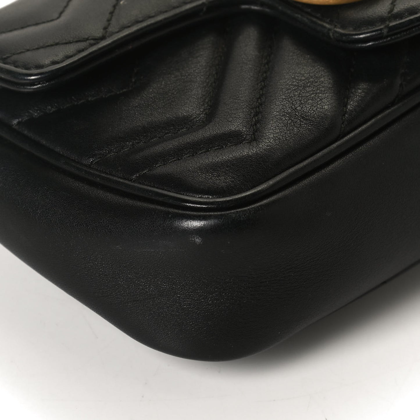 Calfskin Matelasse Super Mini GG Marmont Shoulder Bag Black