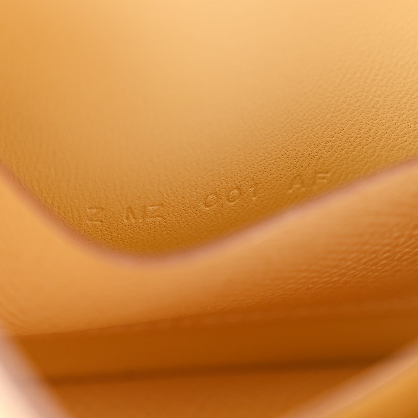 Epsom Constance Slim Wallet Jaune Poussin