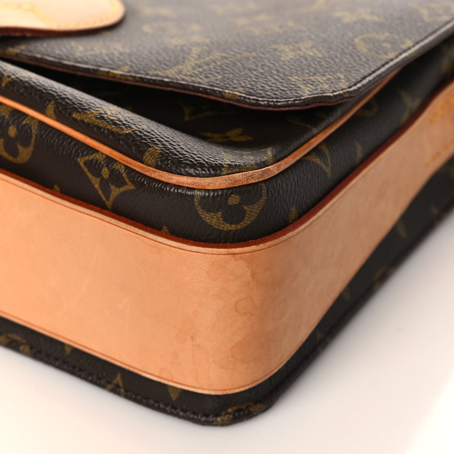 Monogram Cartouchiere 26