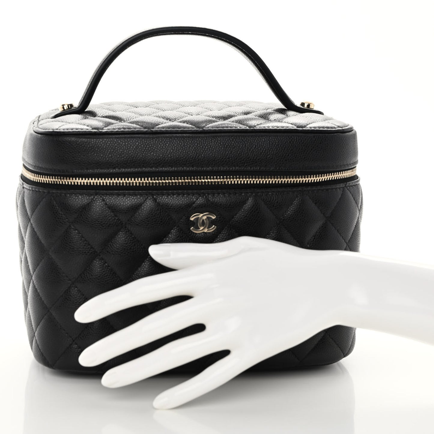 Caviar Quilted Large Vanity Pouch Black