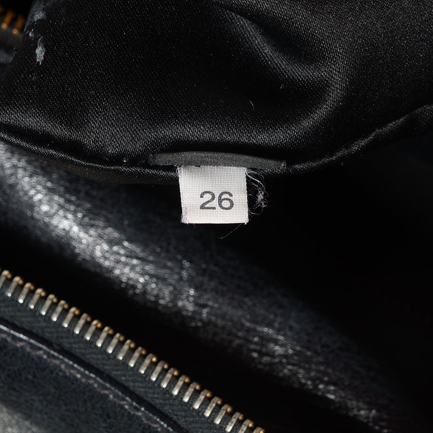 Miu Miu Vitello Lux Large Bow Bag Nero Black 9 of 9