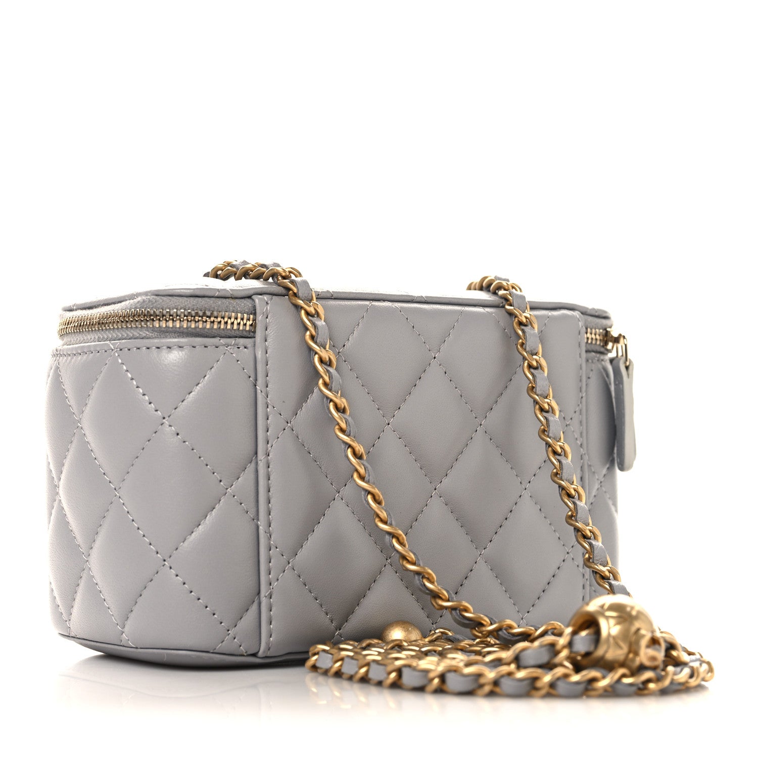 CHANEL ケース パース ラムスキン グレー Chanel Lambskin Quilted Small Pearl Crush Vanity Case With Chain
