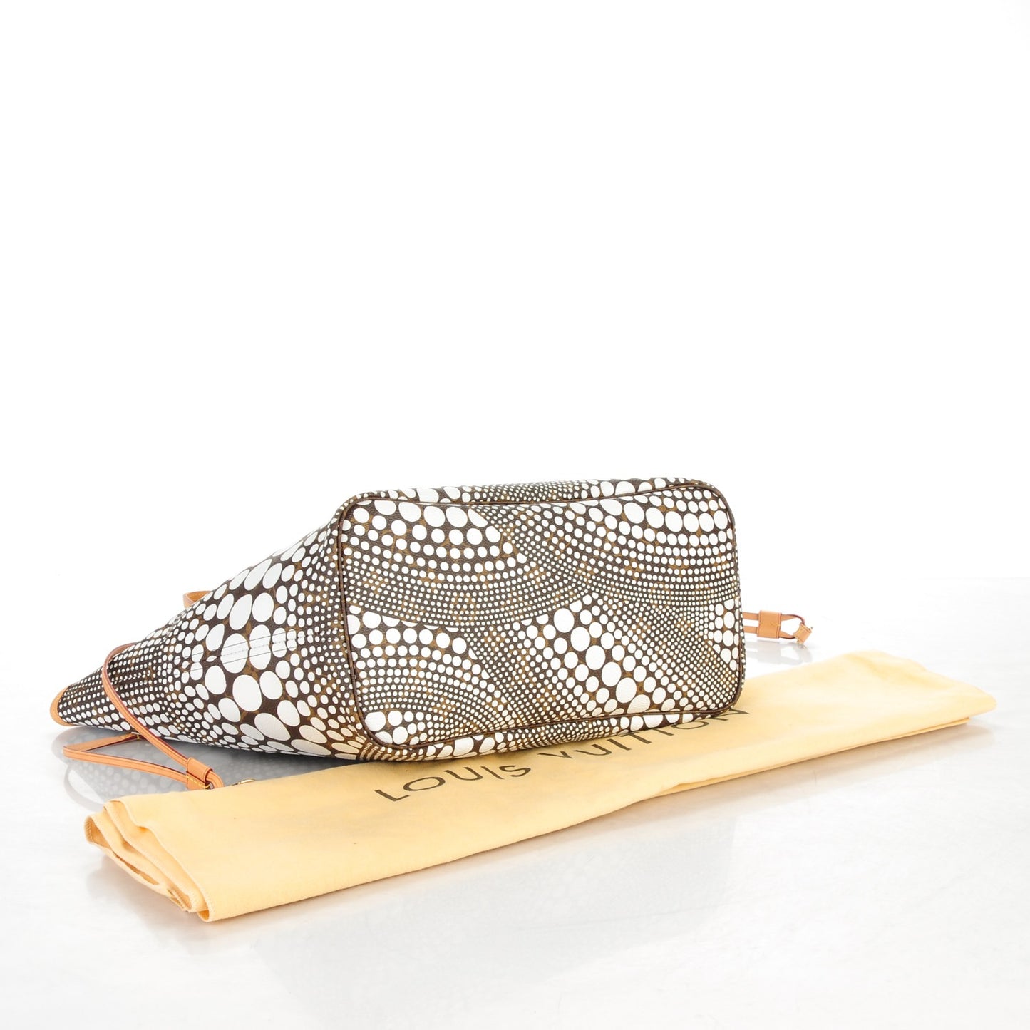 Monogram Kusama Waves Neverfull MM White