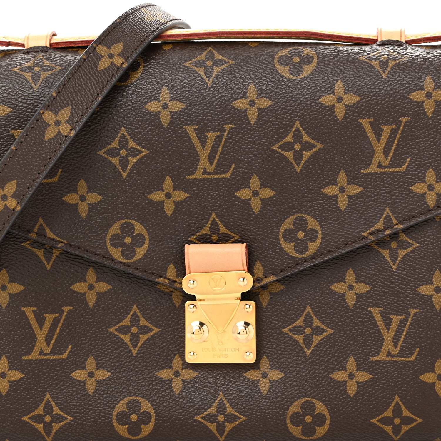 Louis Vuitton Monogram Pochette Metis 8 of 10