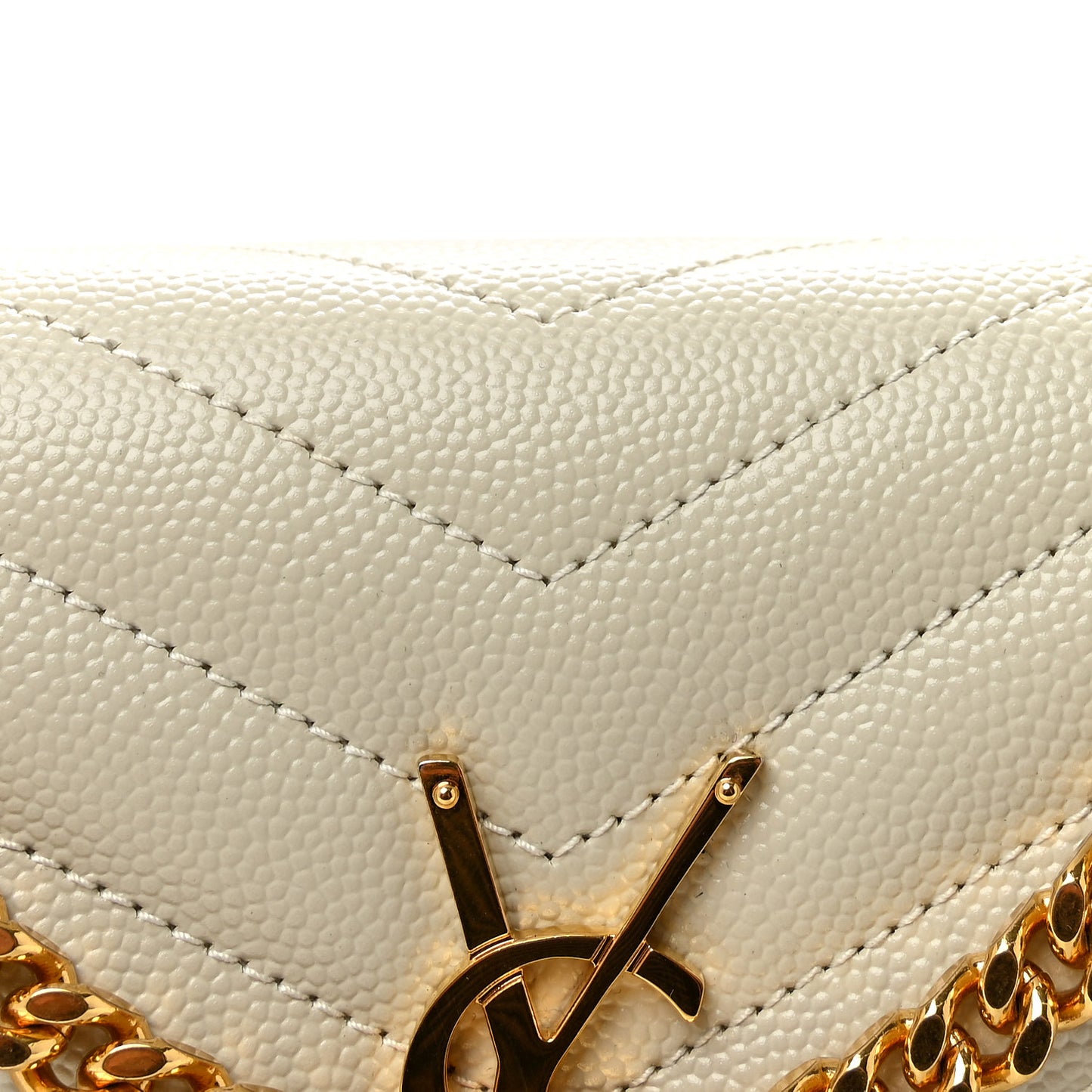 Grain De Poudre Matelasse Chevron Monogram Chain Wallet Crema Soft