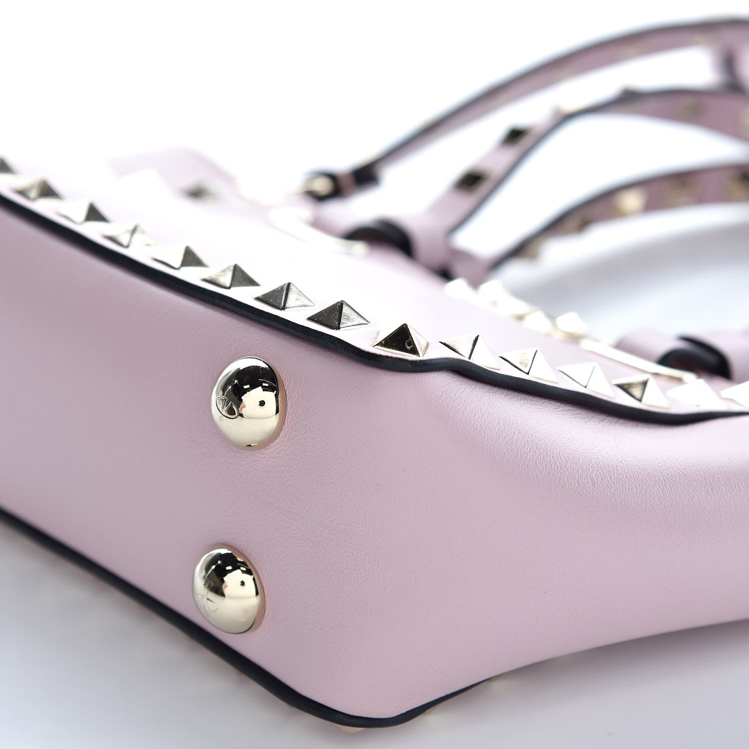 Valentino Garavani Vitello Micro Rockstud Tote Cipria 10 of 12