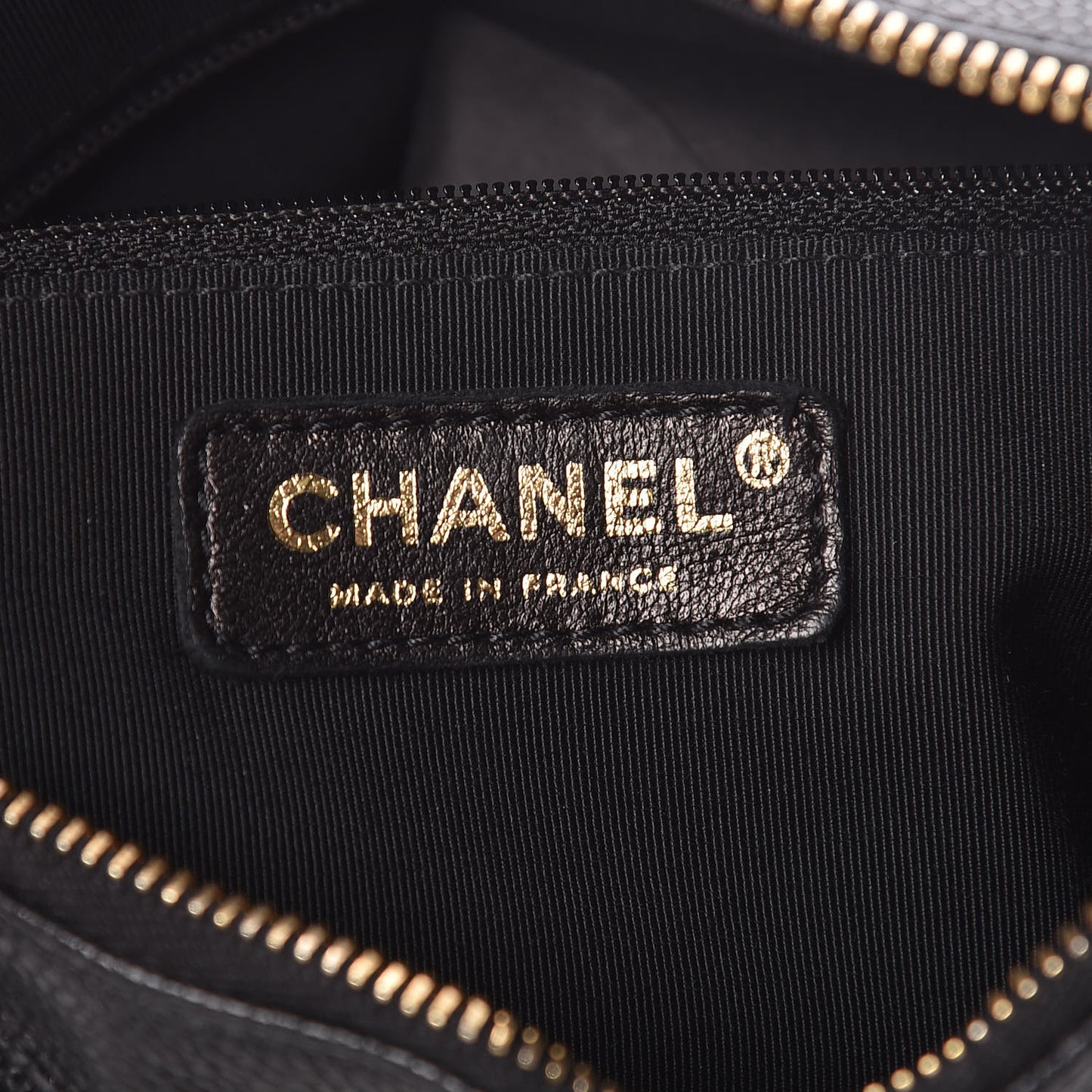 Caviar Quilted Timeless CC Shoulder Bag Black