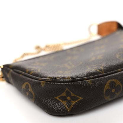 Louis Vuitton Monogram Mini Pochette Accessories 9 of 11