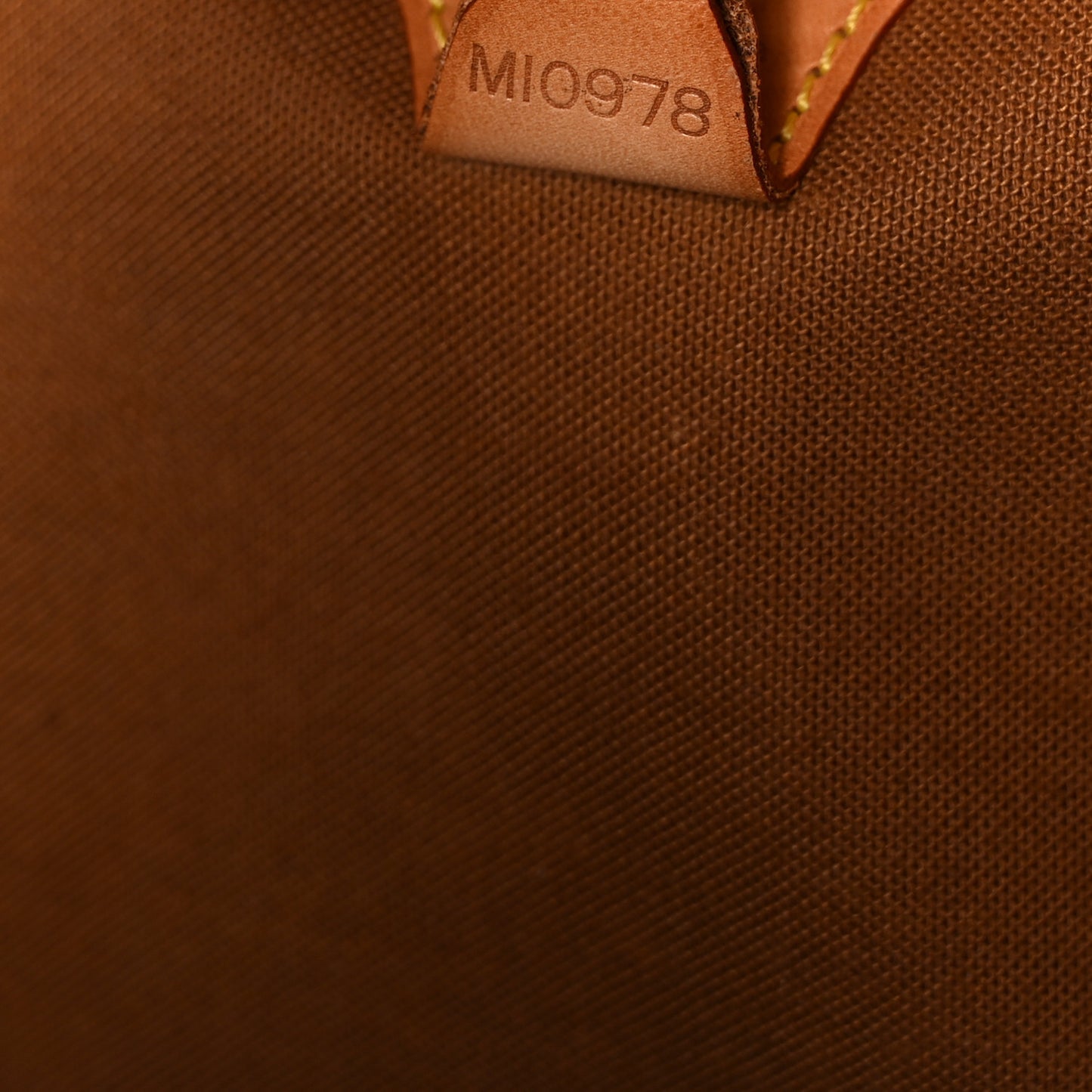Monogram Ellipse MM