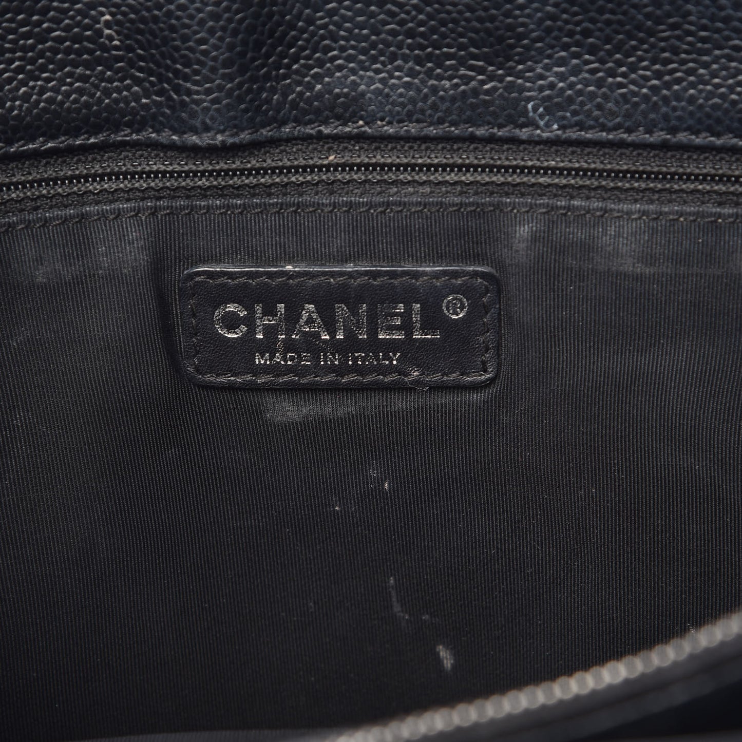 Caviar Quilted Grand Shopping Tote GST Black