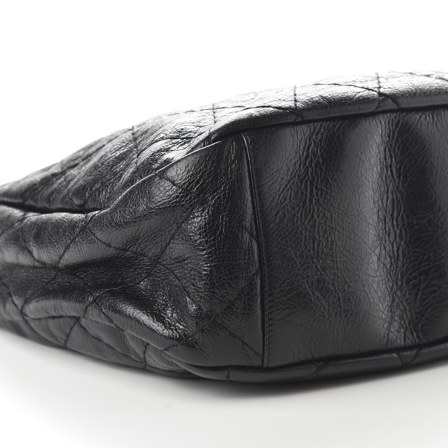 Chanel Glazed Calfskin On The Road Hobo Black 6 of 10