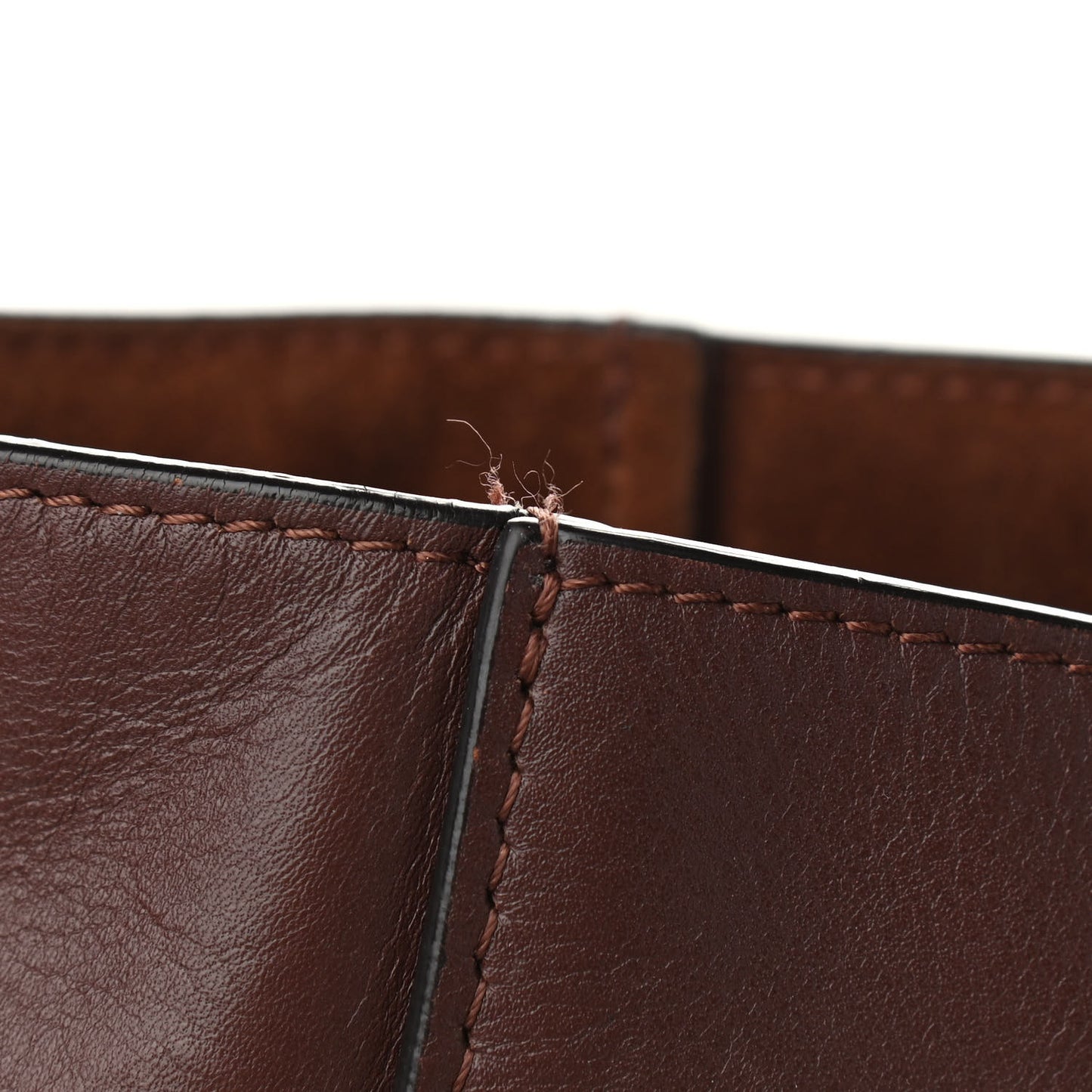 Supersoft Calfskin Sangle Bucket Bag Burgundy