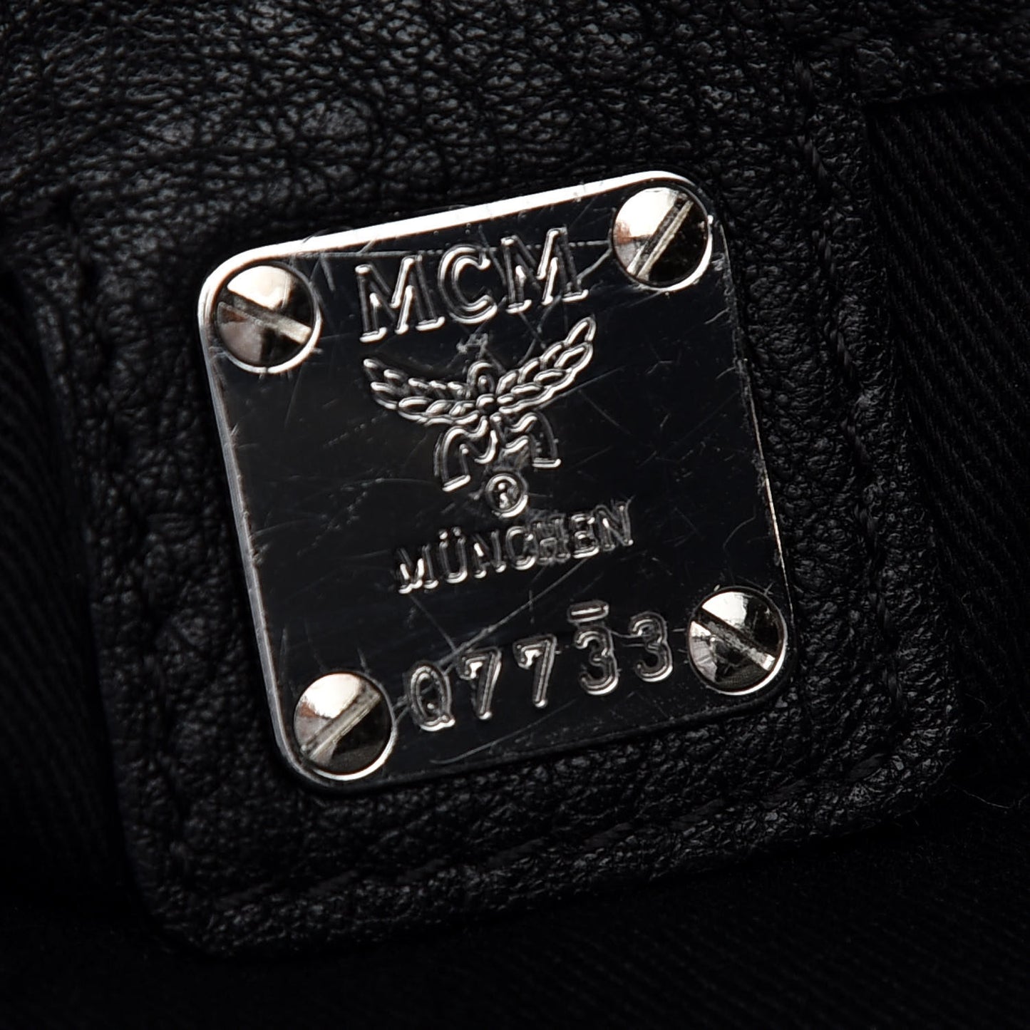 Calfskin Ottomar Large Klara Hobo Black