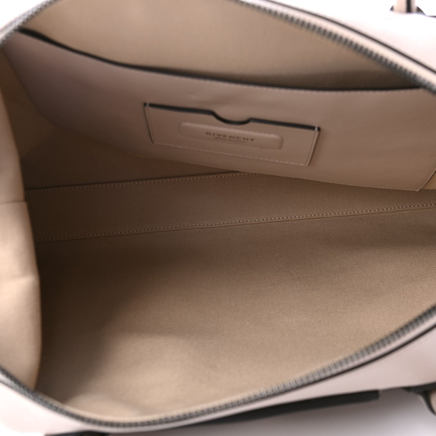 Soft Calfskin Medium Soft Antigona Dune