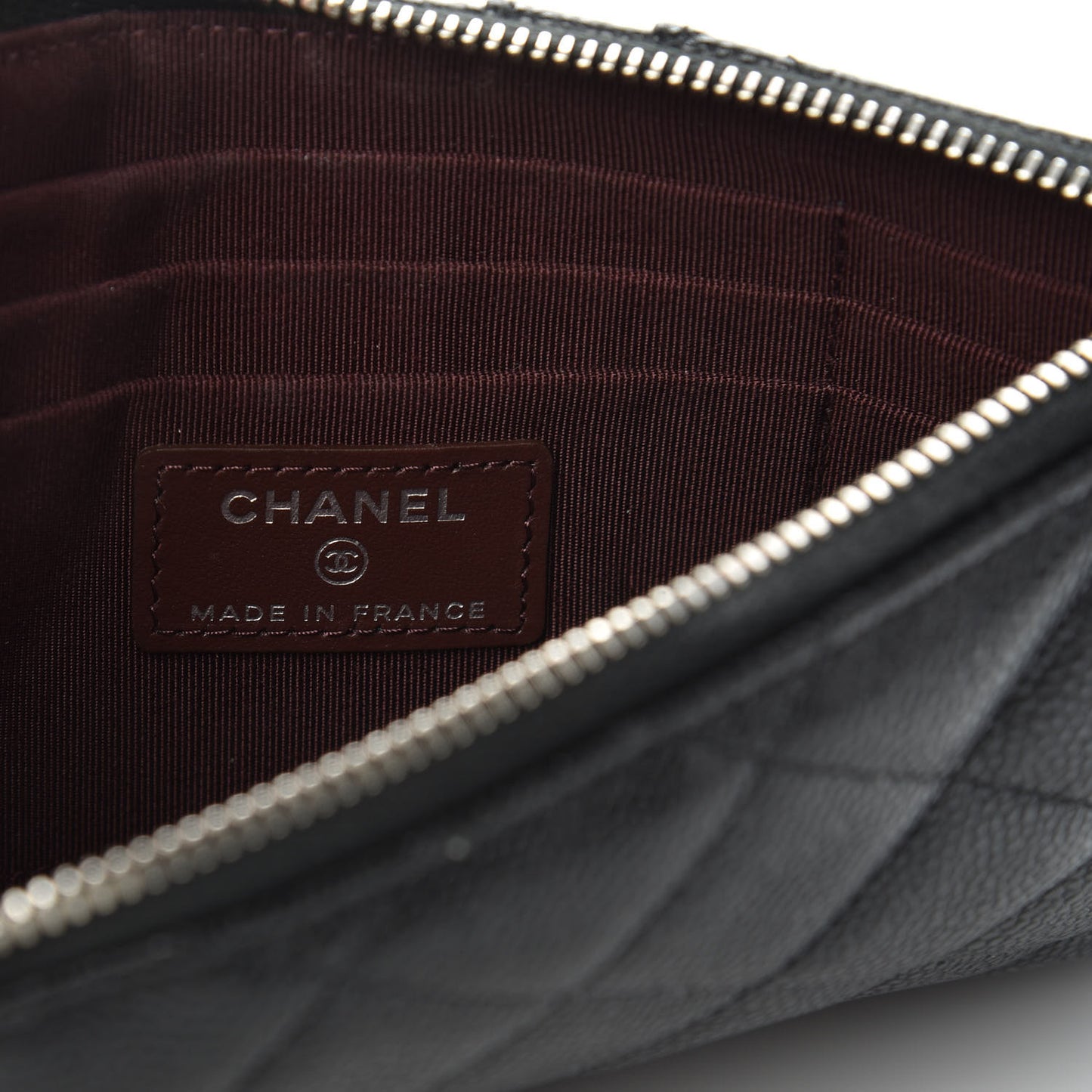 Caviar Quilted Classic iPhone Pouch Black