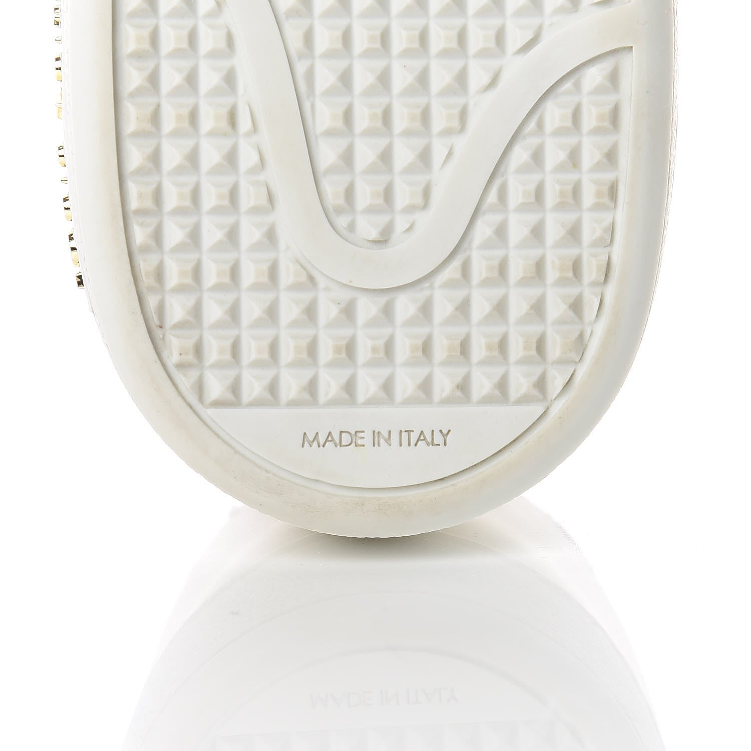 Louis Vuitton Calfskin Monogram Frontrow Sneakers 38 White 7 of 15