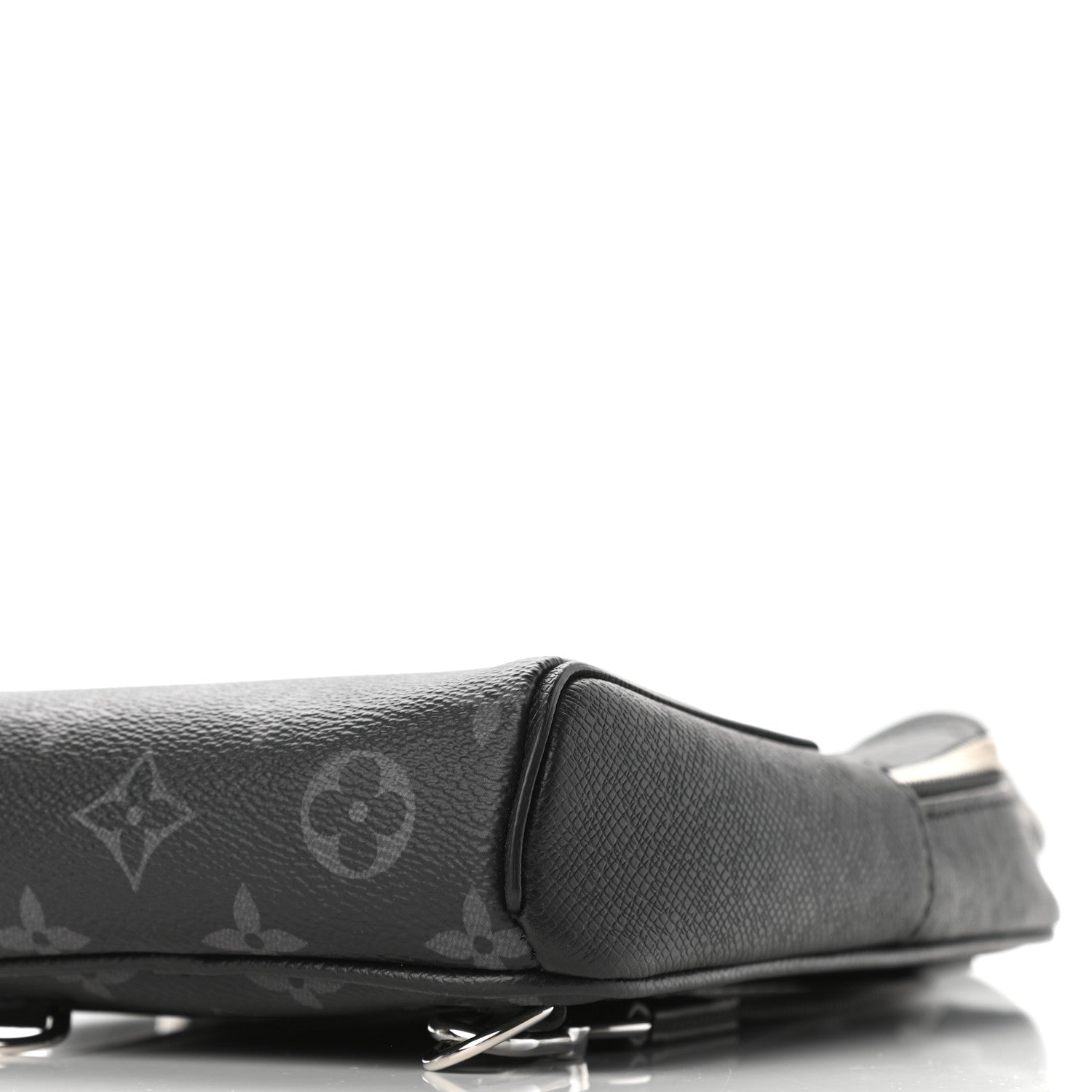 Louis Vuitton Taigarama Outdoor Slingbag Black 9 of 9