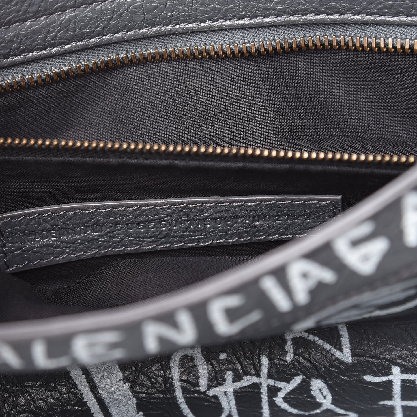 Agneau Arena Graffiti All Over Classic Hardware City Gris Fossile White