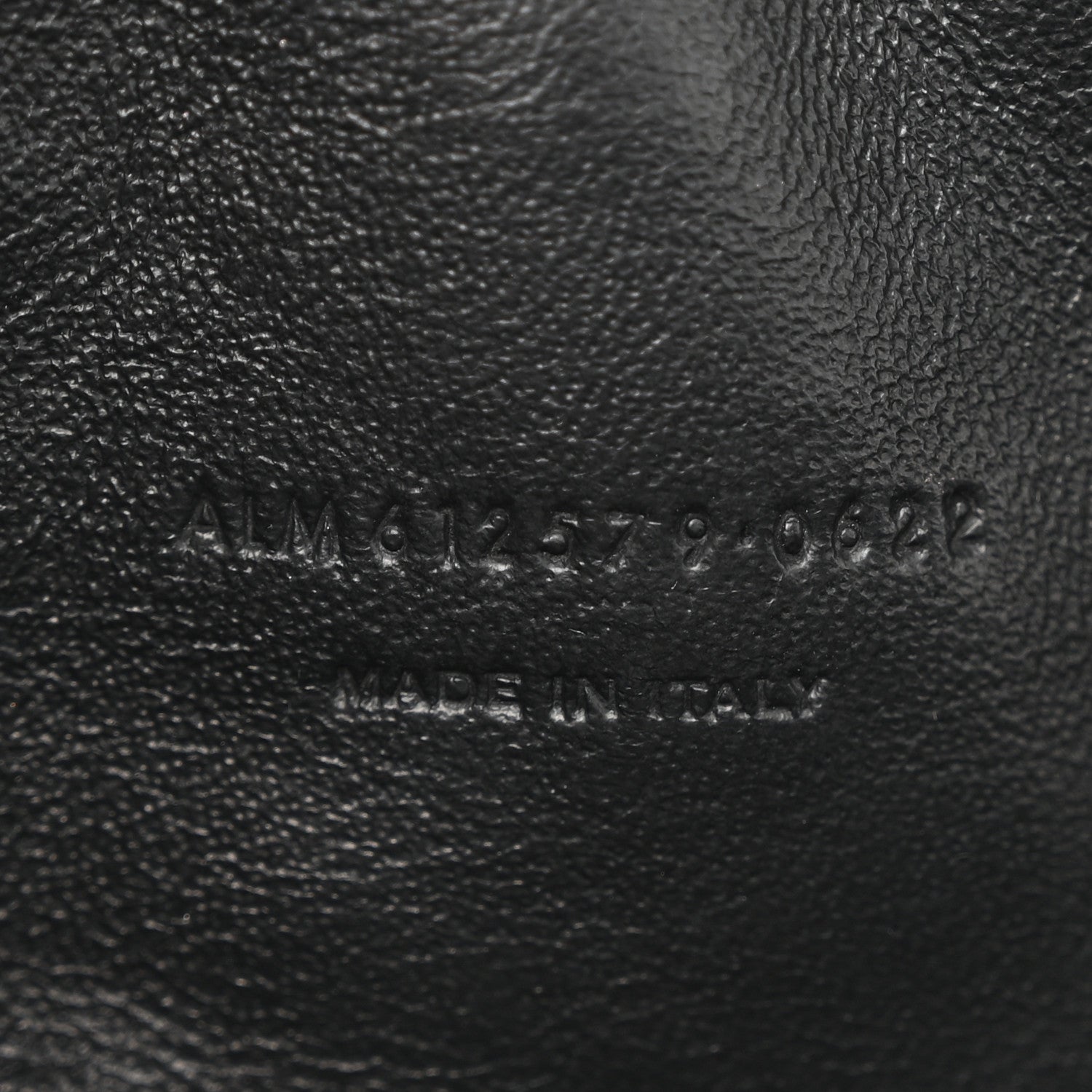 Saint Laurent Grain De Poudre Matelasse Monogram Mini Lou Camera Bag Dark Beige 7 of 10