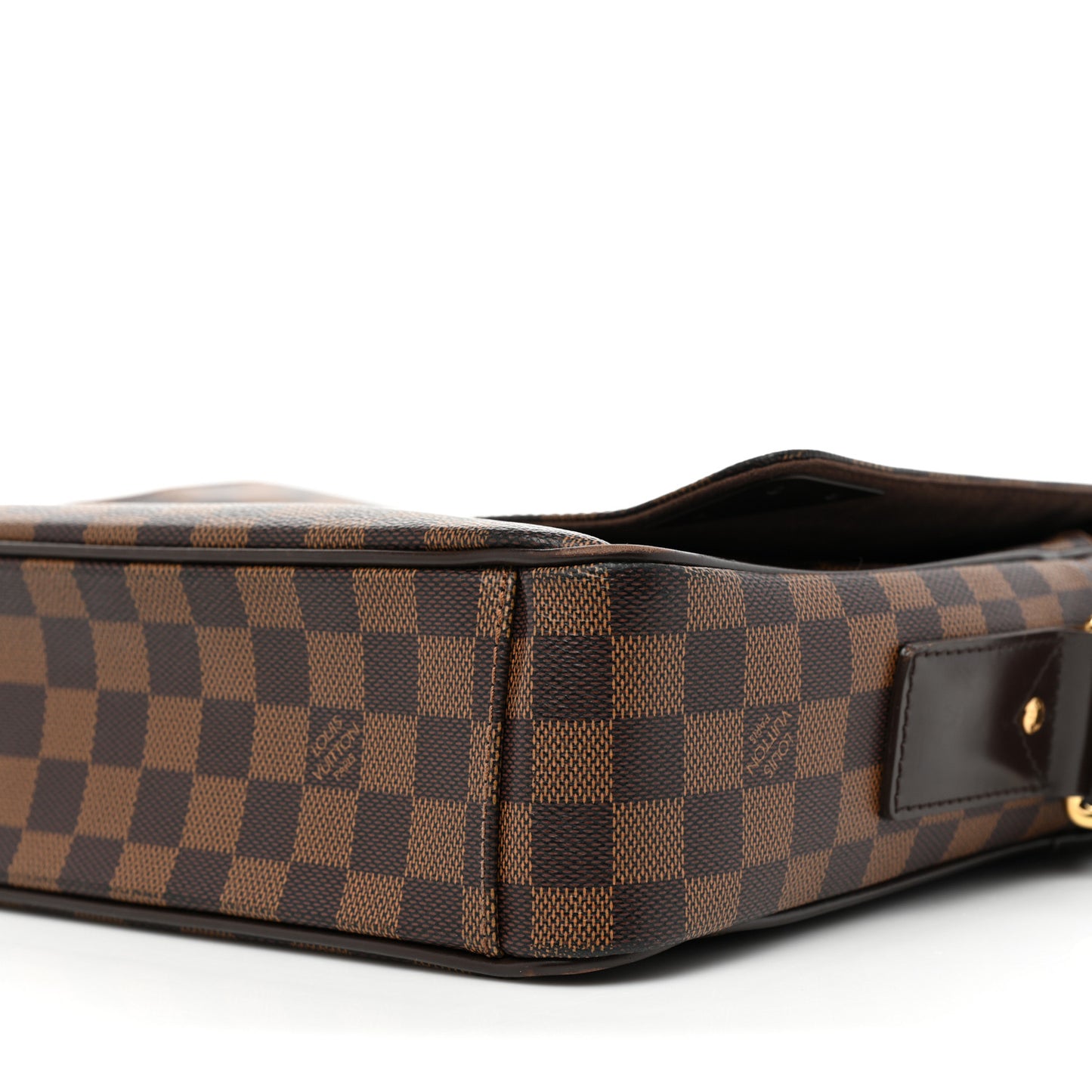 Damier Ebene Shelton MM