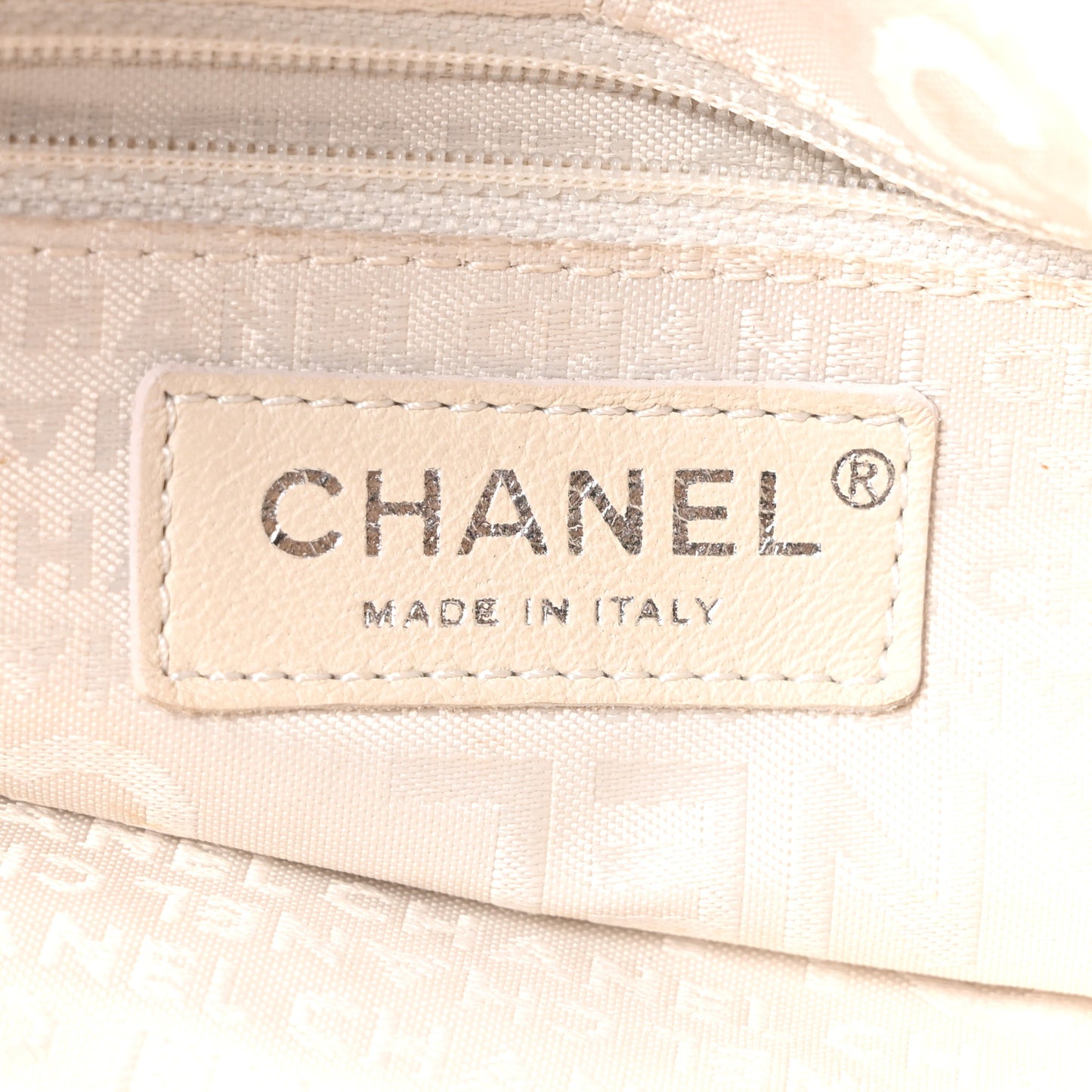 Lambskin Large Ultimate Soft Tote Beige