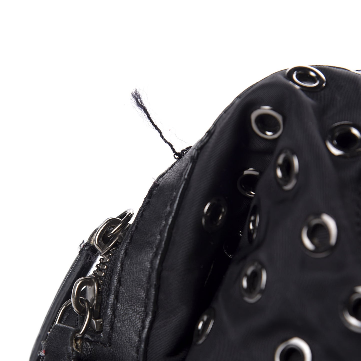 Nylon Grommet Medium Nightingale Black