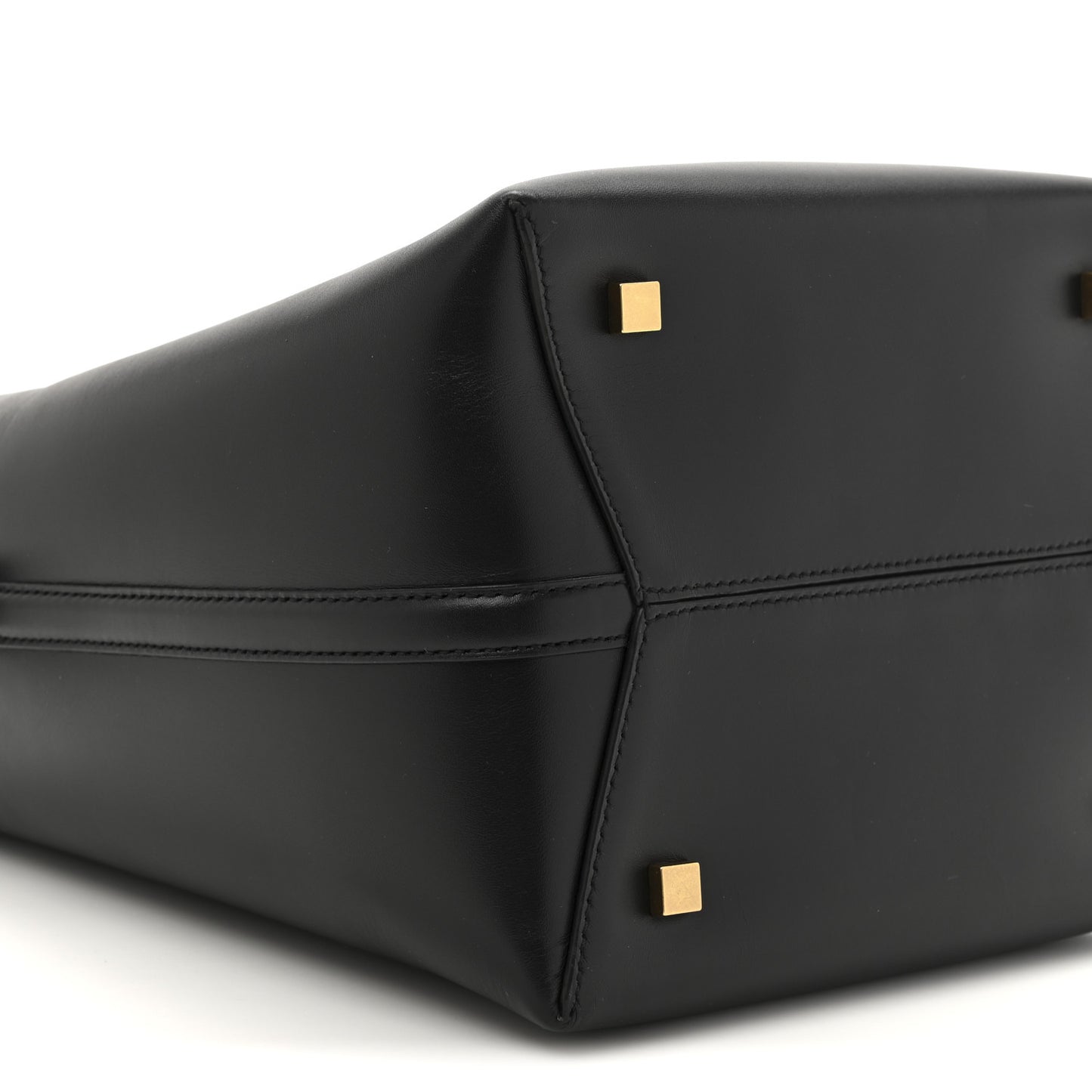 Shiny Calfskin Le 37 Bucket Bag  Black