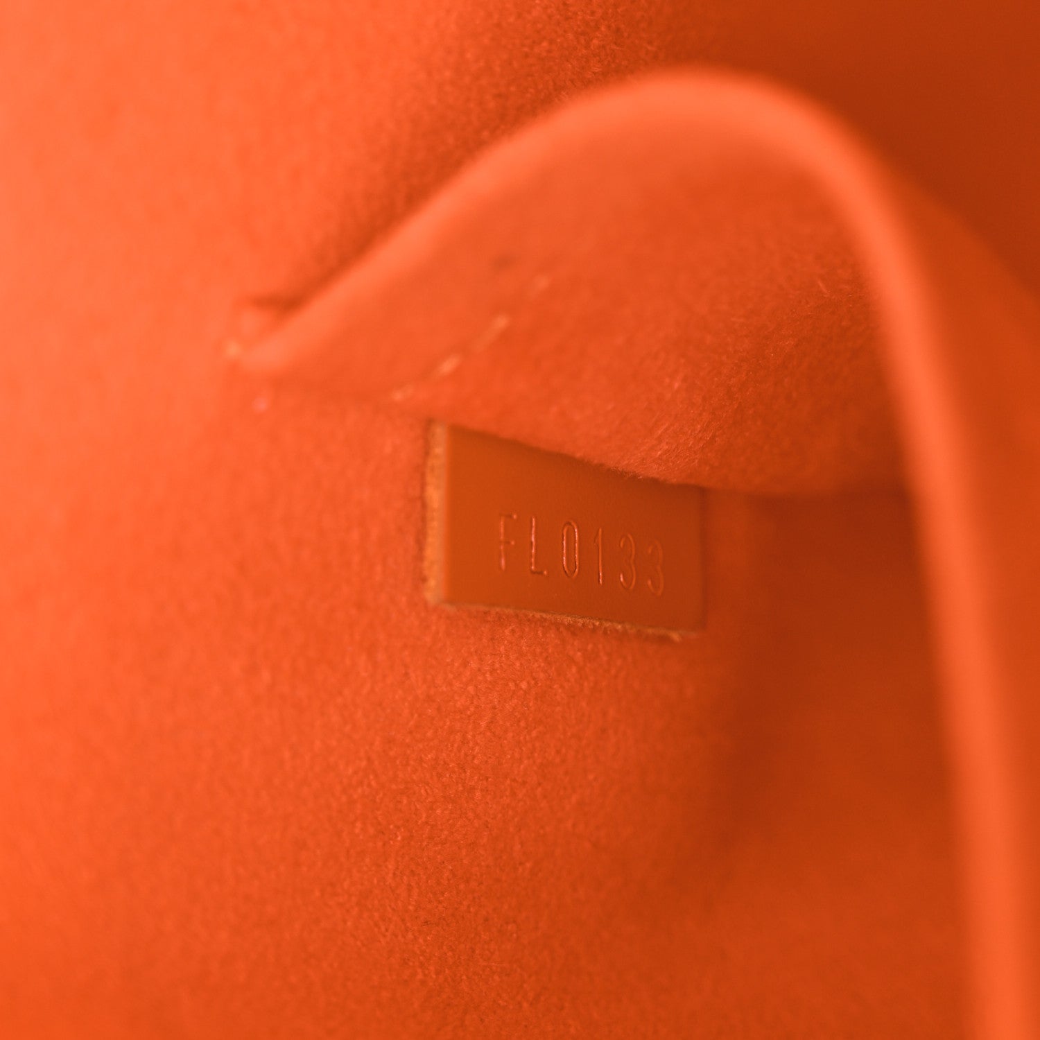 Louis Vuitton Epi Alma PM Piment 7 of 11