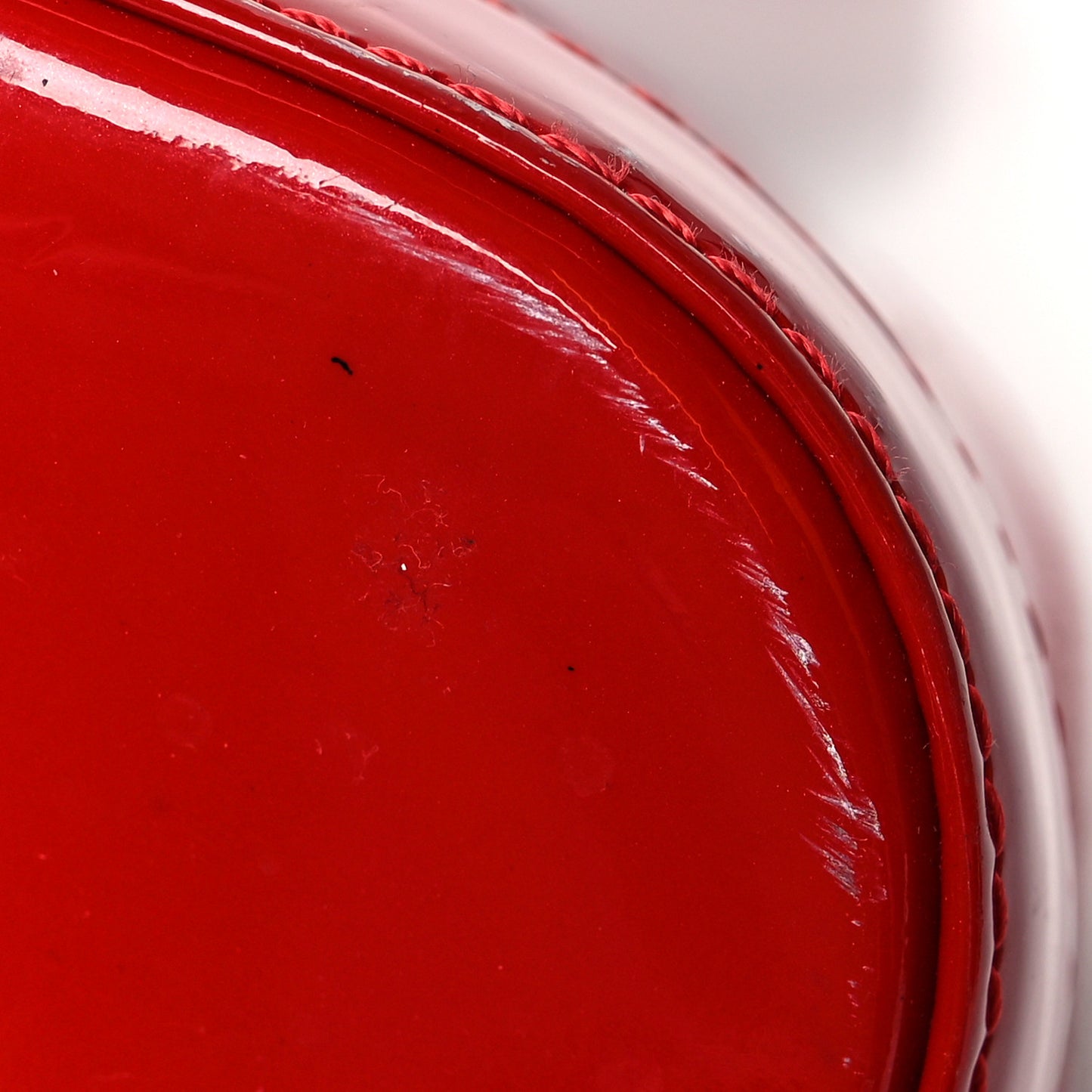 Vernis Alma PM Cherry