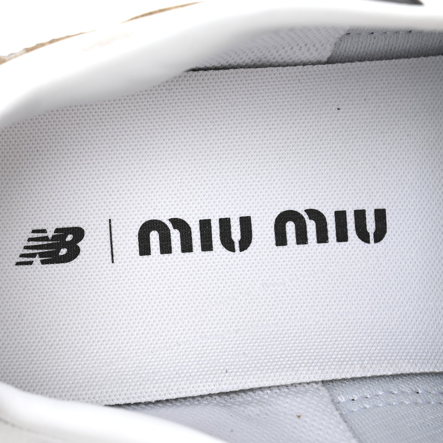 Miu Miu X NEW BALANCE Vitello Deco Bicolor 530 SL Sneakers 37.5 Black White 7 of 9
