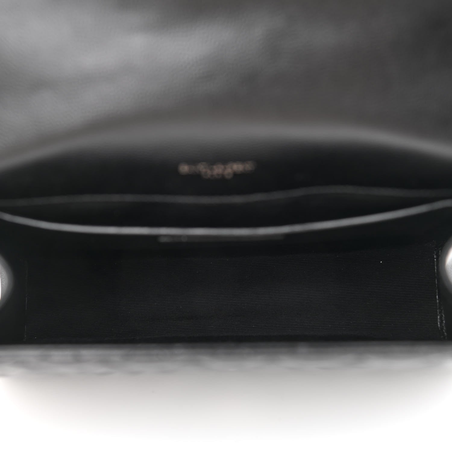 Saint Laurent Grain De Poudre Textured Mixed Matelasse Triquilt Medium Monogram Monochrome Satchel Black 5 of 12