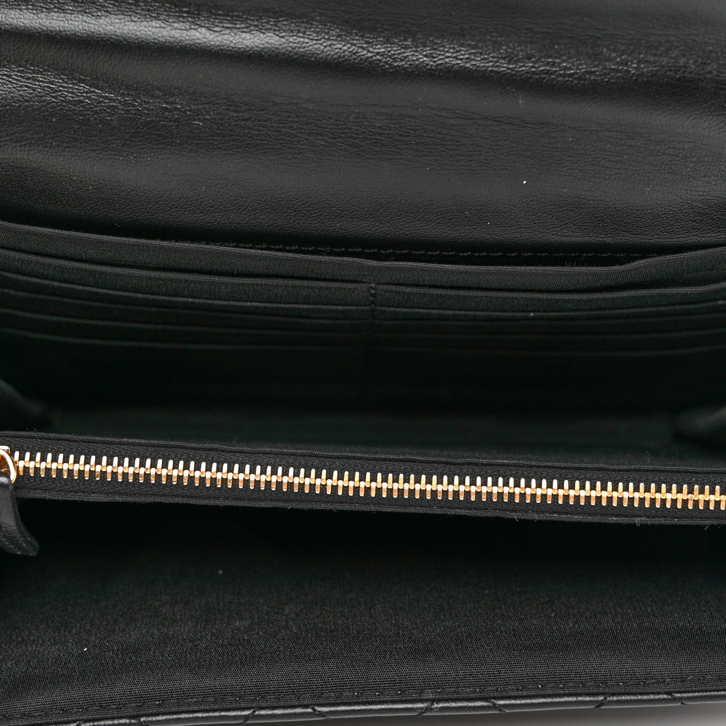Lambskin Quilted Medusa Wallet On Chain Crossbody Black