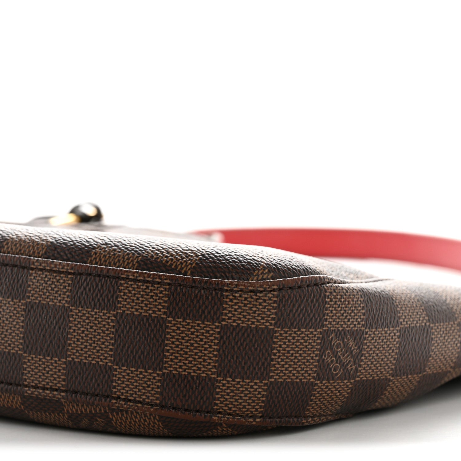 Louis Vuitton Damier Ebene South Bank Besace 11 of 14