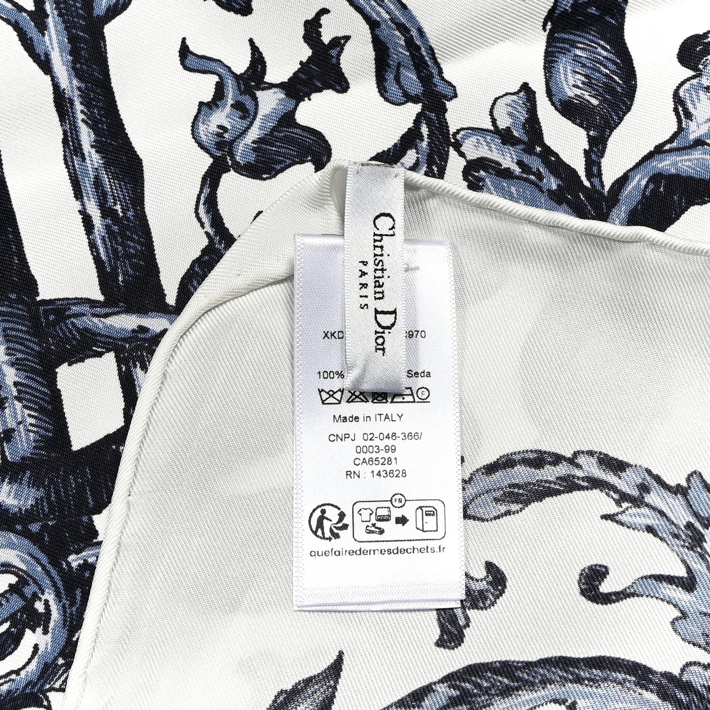 Silk Le Monde 90 Square Scarf White Multicolor