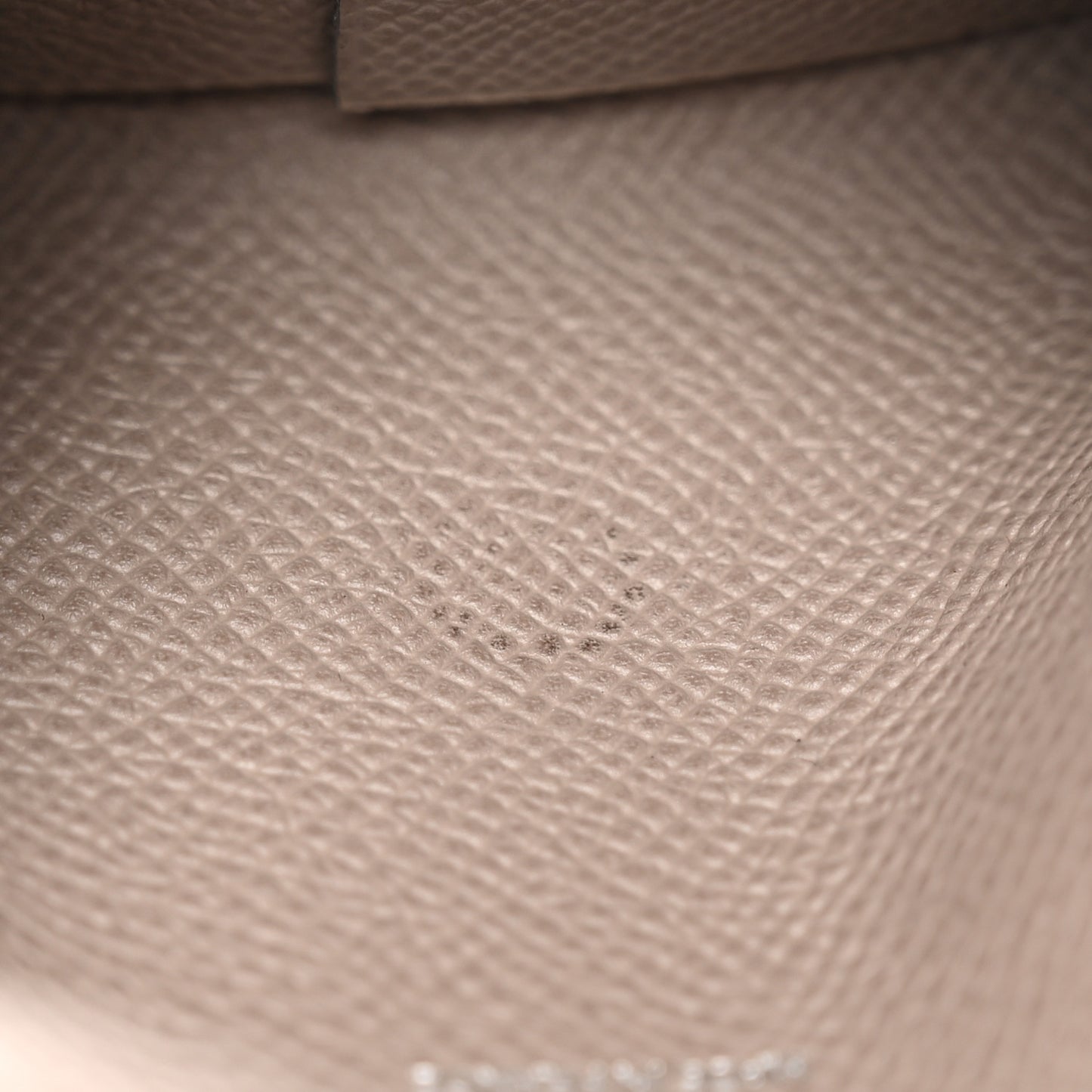 Epsom Calvi Card Case Gris Asphalt