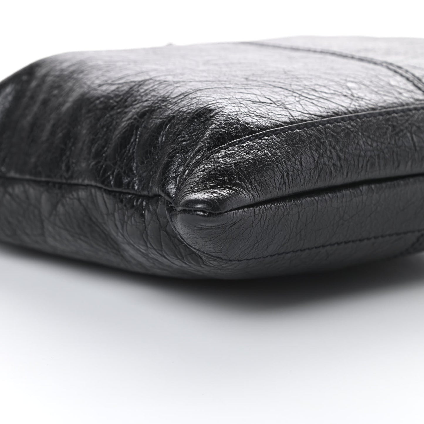 Agneau Classic Silver Hardware Flat Messenger Black