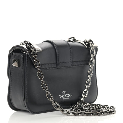 Valentino Garavani Vitello B-Rockstud Flap Black 3 of 15
