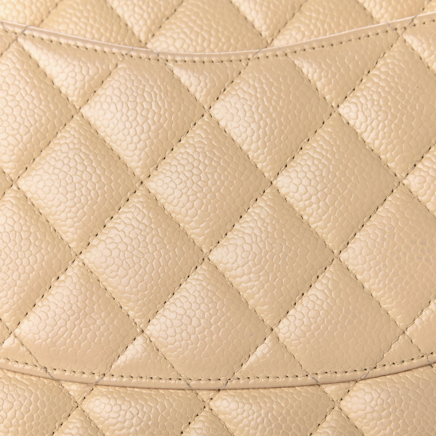 Caviar Quilted Medium Double Flap Beige Clair
