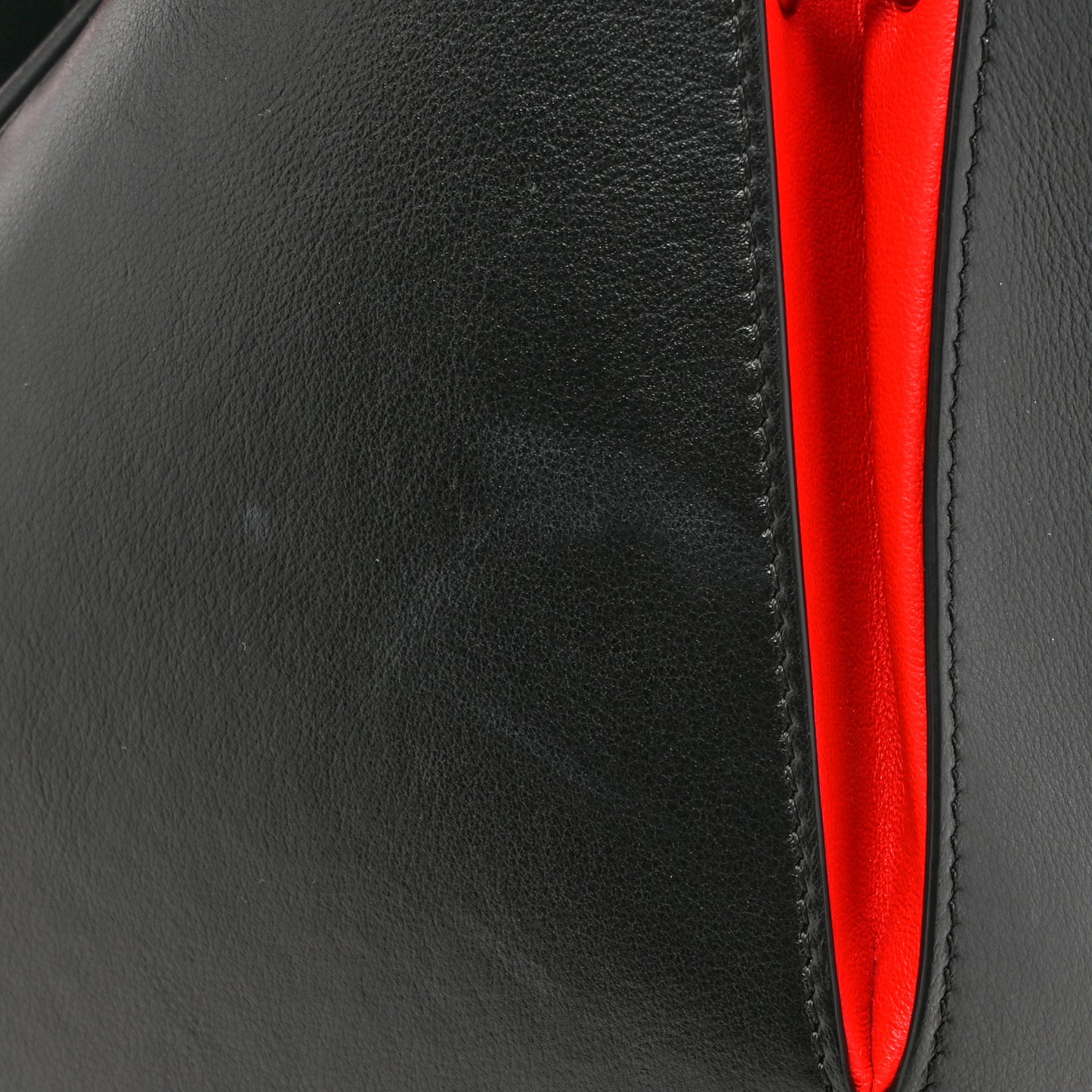Calfskin The Bucket Bag Black Lust Red