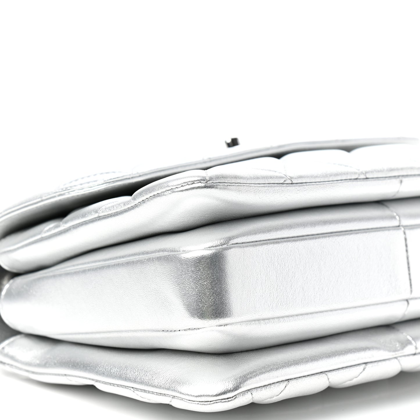 Metallic Lambskin Quilted Small Trendy CC Flap Dual Handle Bag Silver