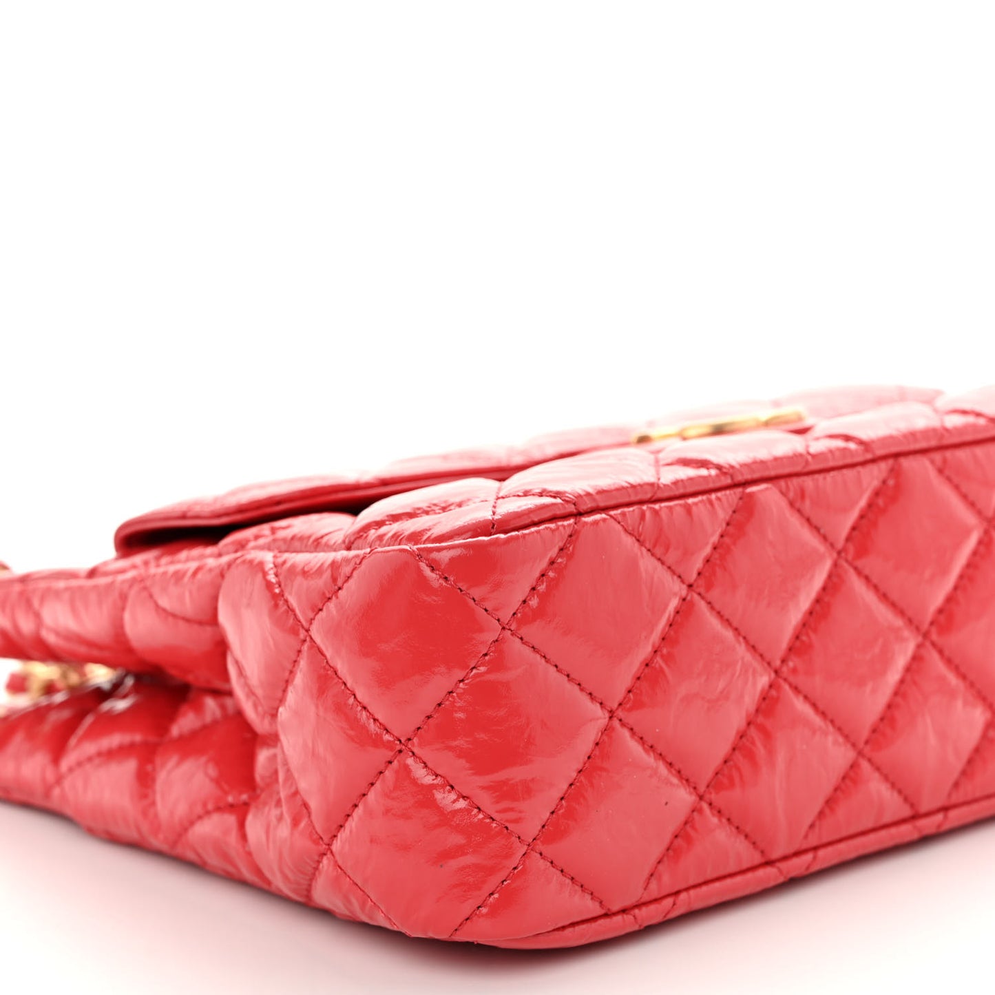 Shiny Crumpled Calfskin Quilted Wavy CC Hobo Red