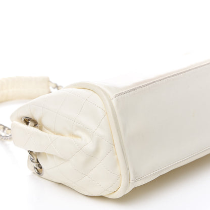 Chanel Lambskin CC Kiss Lock Accordion Bag White 7 of 16