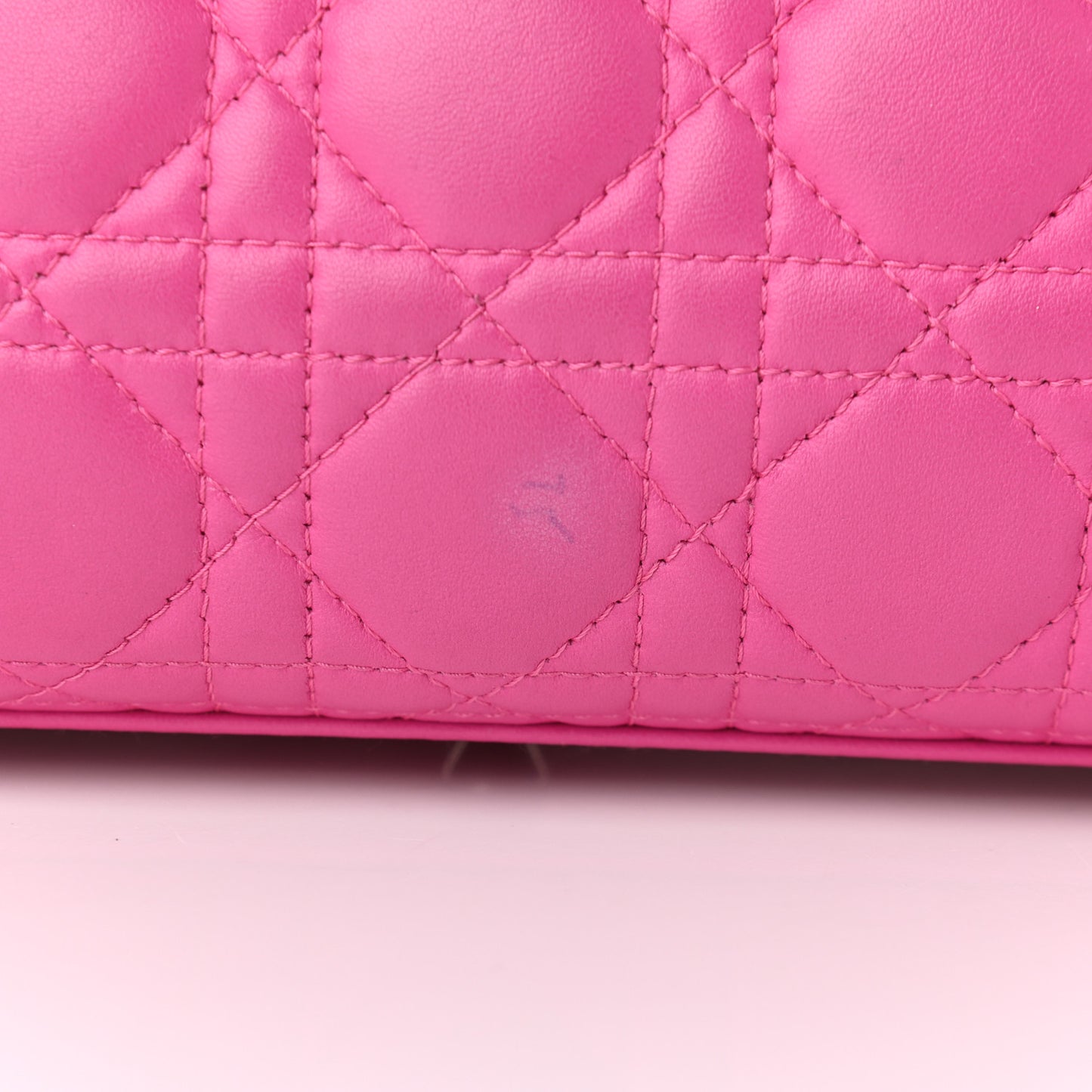 Lambskin Cannage Large Lady Dior Pink