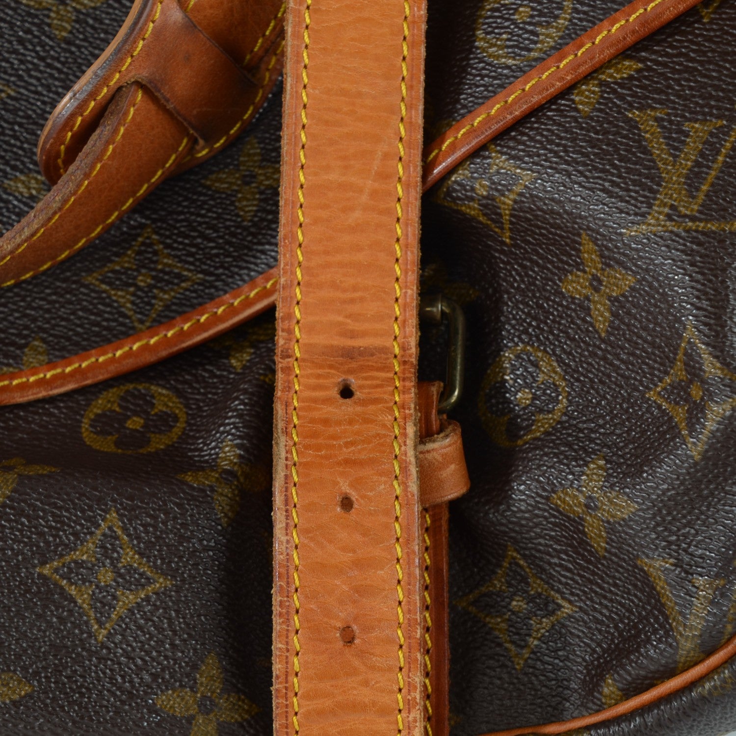 Louis Vuitton Monogram Saumur 43 10 of 17