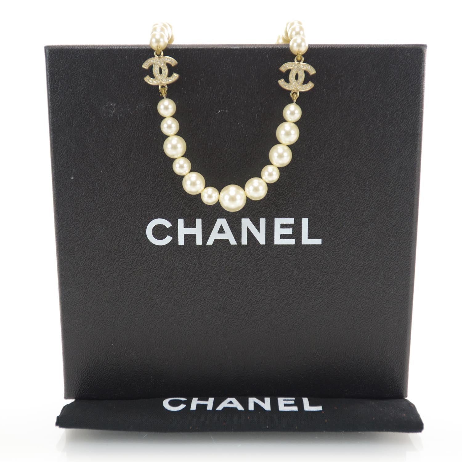 Chanel Pearl Crystal CC Short Necklace 3 of 5