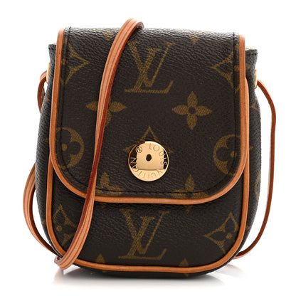 Louis Vuitton Monogram Pochette Cancun 1 of 10