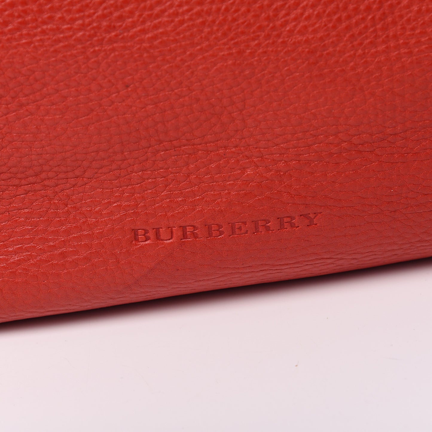Grainy Calfskin House Check Medium Maidstone Red