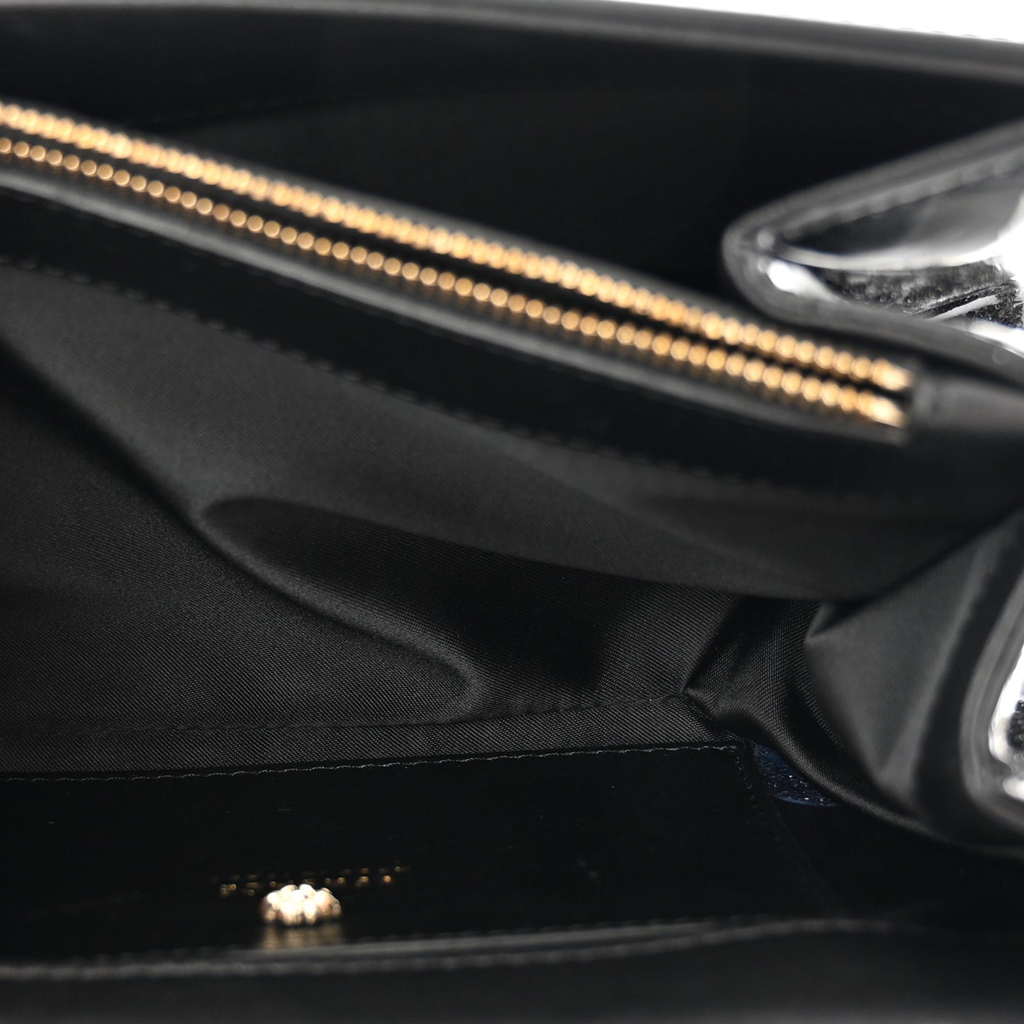 Patent Palazzo Medusa Chain Shoulder Bag Black