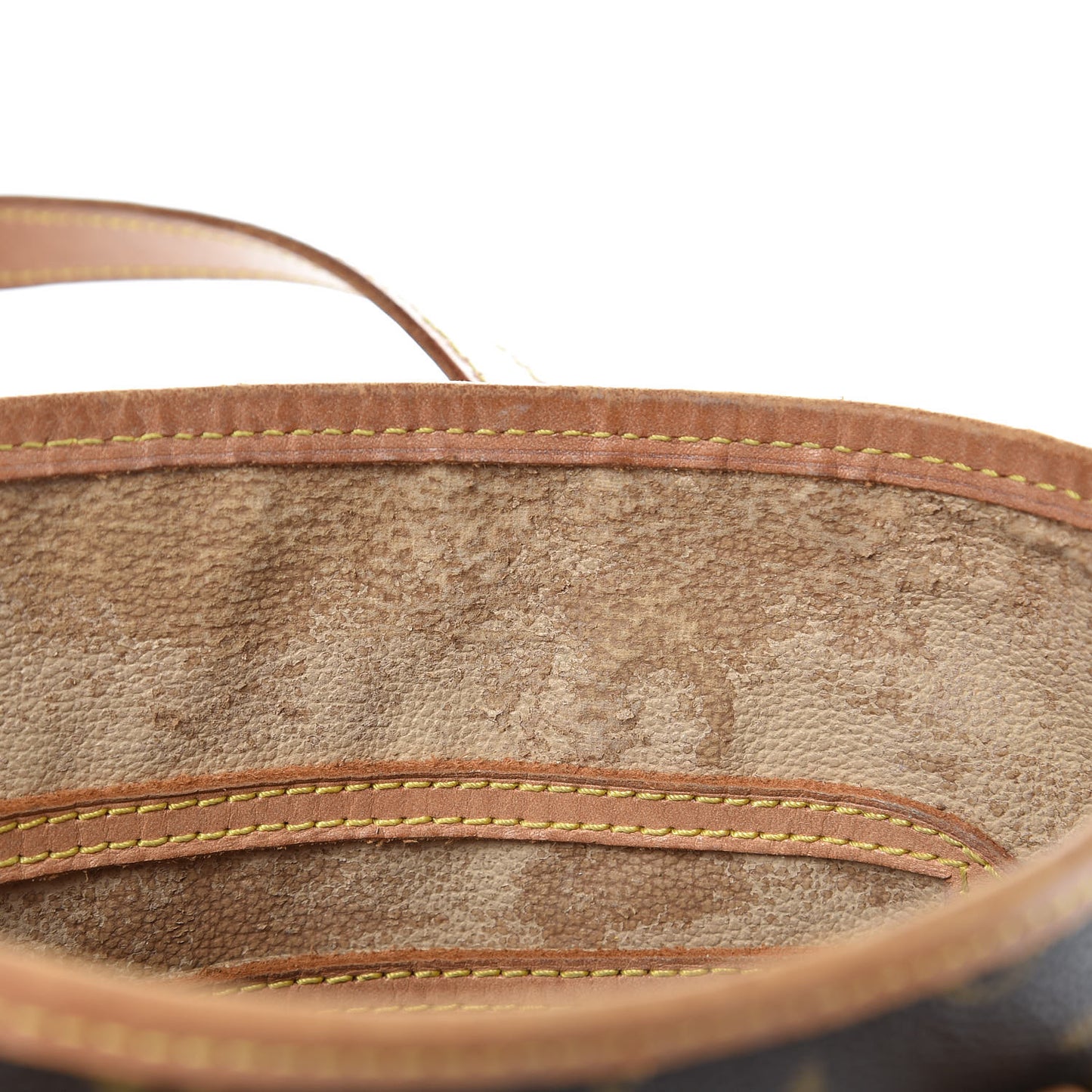 Monogram Petit Bucket 23